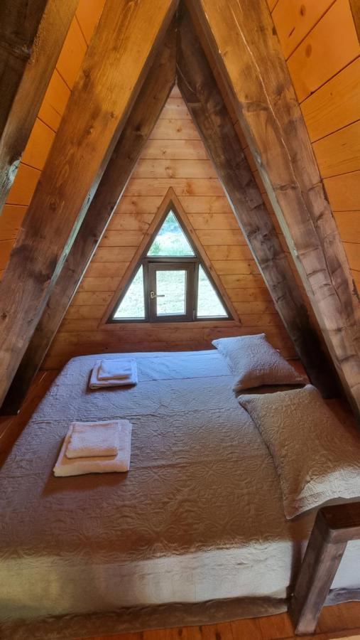 Bungaja Chalets Shkodër Екстериор снимка